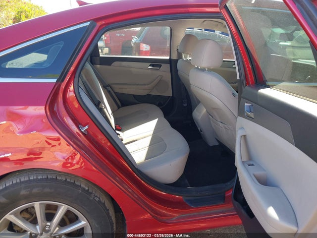 5NPE24AFXJH598645 Hyundai SONATA SE