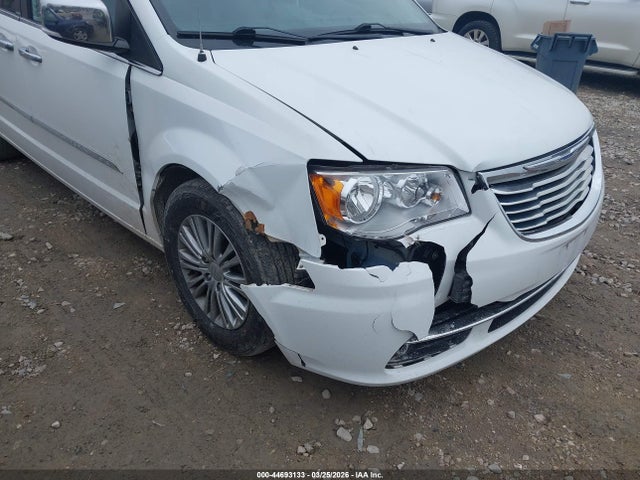 2014 CHRYSLER TOWN & COUNTRY 2C4RC1CG8ER273326 Photo 5