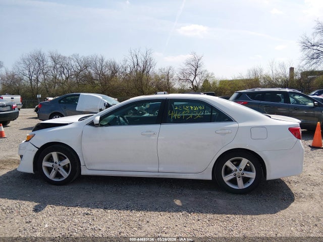 Продажа на аукционе авто 2014 Toyota Camry Se, vin: 4T1BF1FK9EU440090, номер лота: 44693136