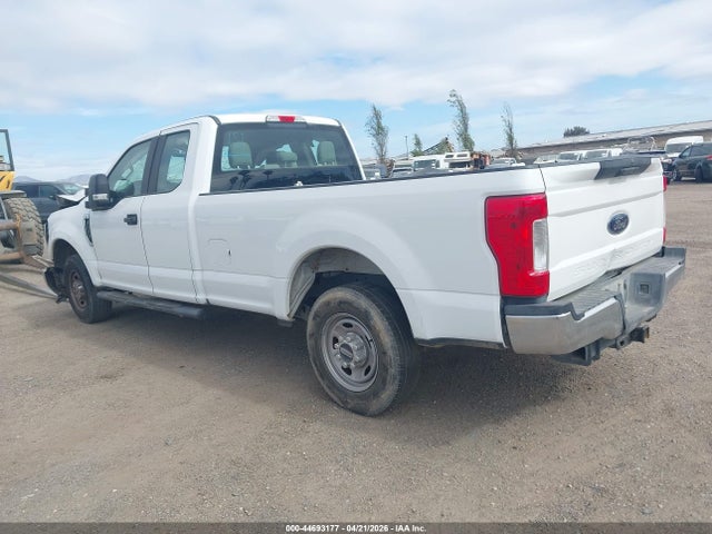 1FT7X2A63KED83673 Ford F-250 Xl