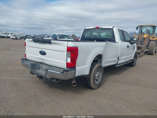 1FT7X2A63KED83673 Ford F-250 Xl
