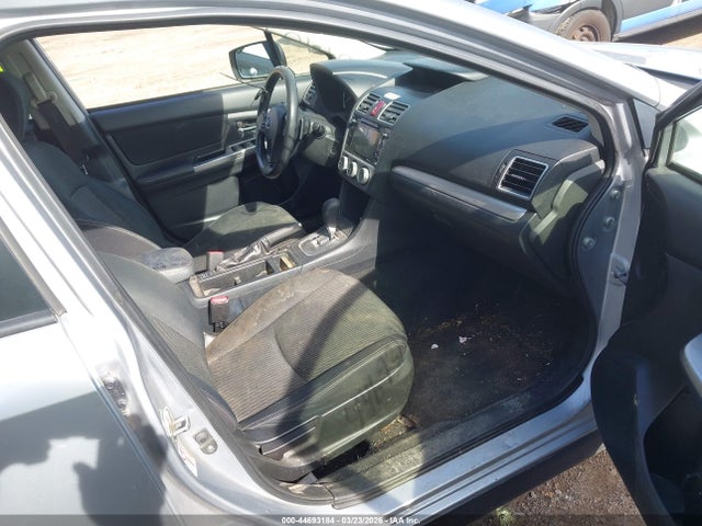 2015 Subaru Xv Crosstrek 2.0i Premium მანქანა იყიდება აუქციონზე, vin: JF2GPAFC1FH307853, აუქციონის ნომერი: 44693184