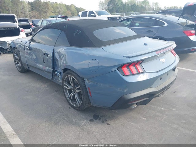 44693206 :رقم المزاد ، 1FAGP8UH3R5105548 vin ، 2024 Ford Mustang Ecoboost Premium مزاد بيع