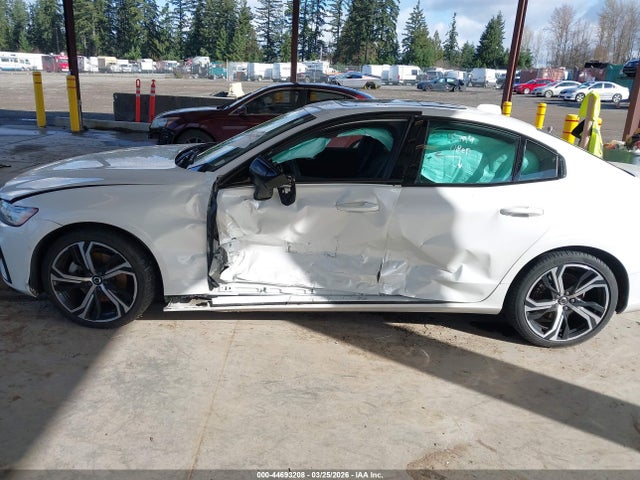 2023 VOLVO S60 7JRL12TW7PG231244 Photo 5