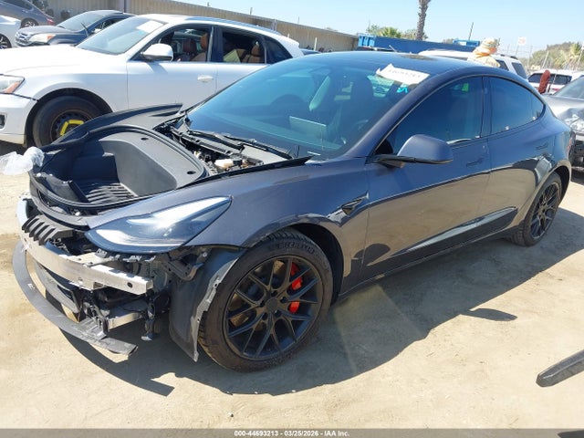 44693213 :رقم المزاد ، 5YJ3E1EC6PF622329 vin ، 2023 Tesla Model 3 Performance Dual Motor All-wheel Drive مزاد بيع