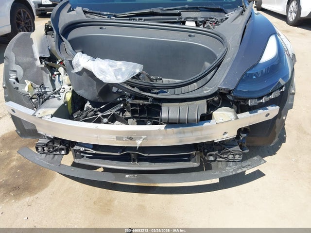 44693213 :رقم المزاد ، 5YJ3E1EC6PF622329 vin ، 2023 Tesla Model 3 Performance Dual Motor All-wheel Drive مزاد بيع