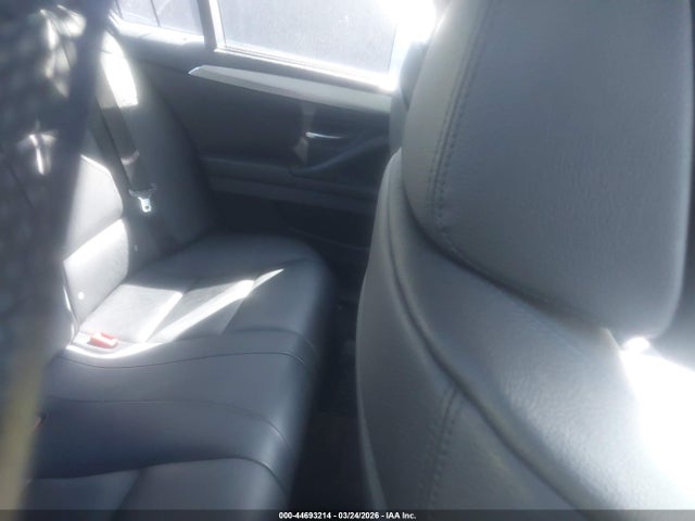 2011 BMW 550I WBAFR9C54BC618321 Photo 7