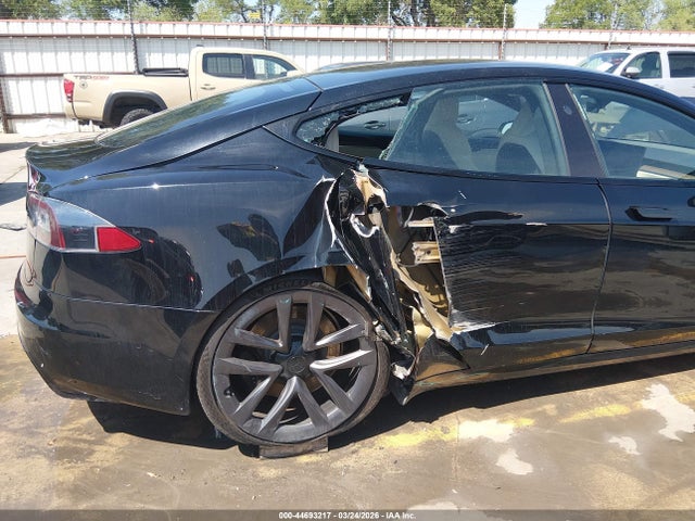 Продажа на аукционе авто 2021 Tesla Model S Long Range Dual Motor All-wheel Drive, vin: 5YJSA1E52MF436937, номер лота: 44693217