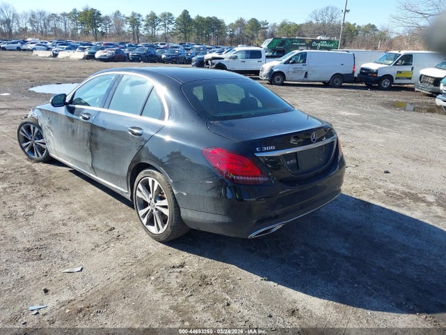 2020 MERCEDES-BENZ C 300 W1KWF8EB7LR575378 Photo 2
