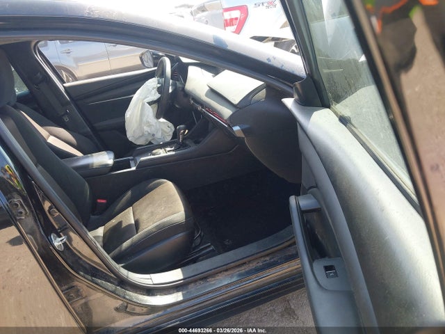 2021 MAZDA MAZDA3 JM1BPAA78M1314226 Photo 4