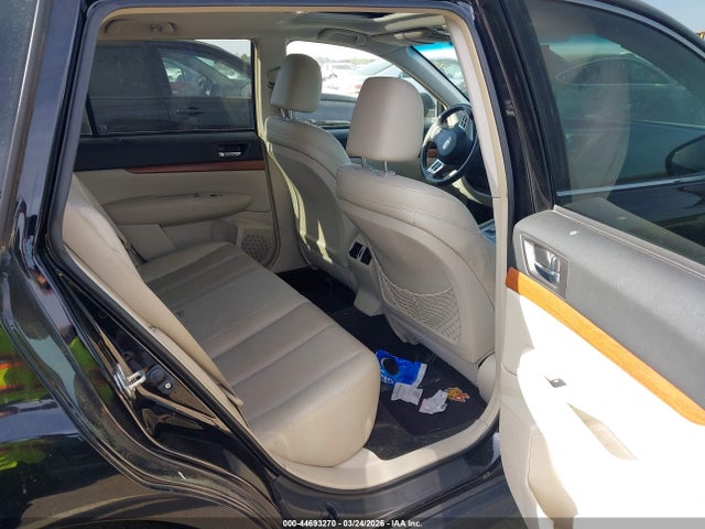 44693270 :رقم المزاد ، 4S4BRCKC6D3221464 vin ، 2013 Subaru Outback 2.5i Limited مزاد بيع