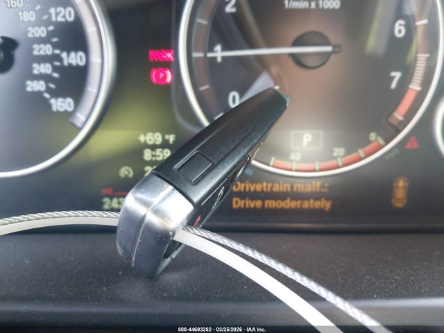 2014 BMW X5 5UXKR2C5XE0C00779 Photo 10