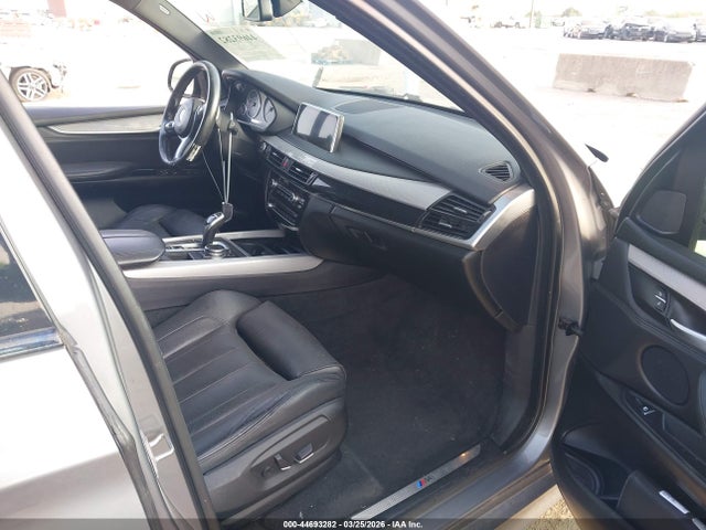 2014 BMW X5 5UXKR2C5XE0C00779 Photo 4
