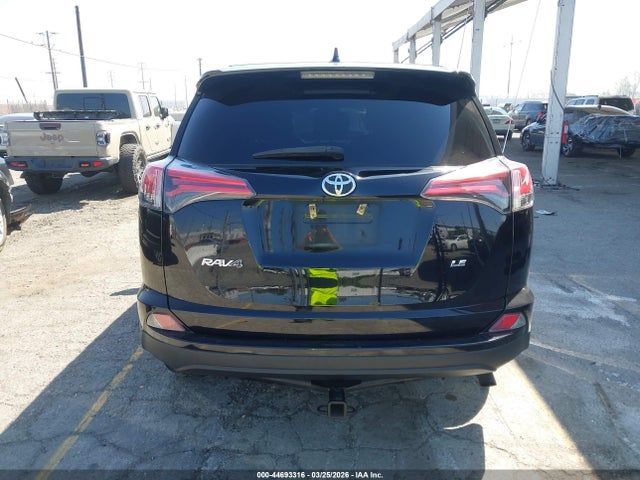 Toyota RAV4 LE 2018 2T3ZFREV5JW442980 Image 16