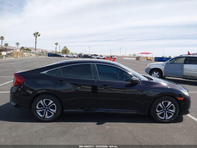 Honda Civic Lx 2018 2HGFC2F59JH537030 Image 13