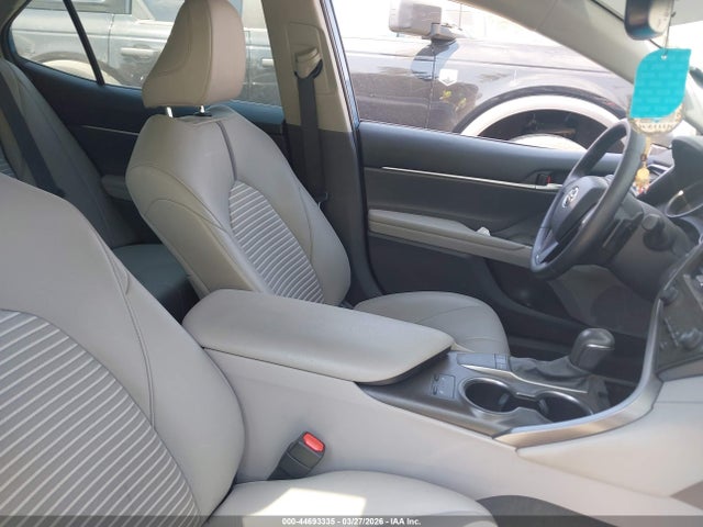 44693335 :رقم المزاد ، 4T1S11AK8PU142901 vin ، 2023 Toyota Camry Se مزاد بيع