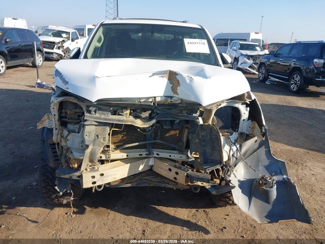 2018 TOYOTA 4RUNNER JTEBU5JR0J5560771 Photo 5