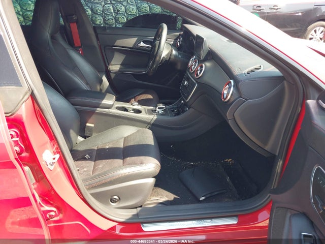 2014 MERCEDES-BENZ CLA 45 AMG WDDSJ5CB7EN040558 Photo 4