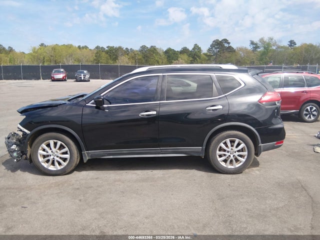 Продажа на аукционе авто 2017 Nissan Rogue Sv, vin: KNMAT2MV9HP536882, номер лота: 44693368