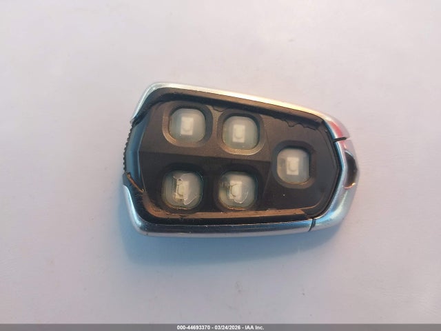 2017 CADILLAC XT5 1GYKNDRS3HZ324213 Photo 10