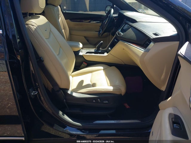 2017 CADILLAC XT5 1GYKNDRS3HZ324213 Photo 4