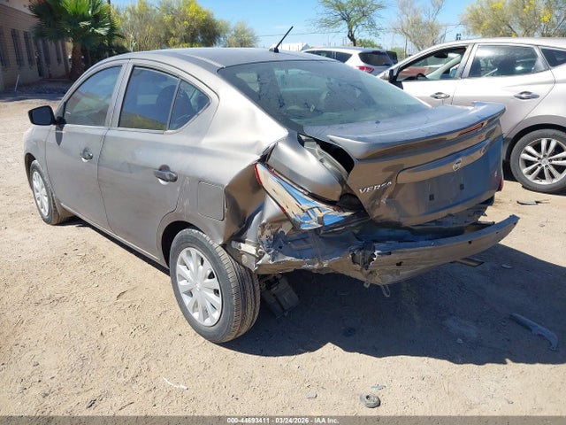 3N1CN7AP9GL909888 Nissan Versa 1.6 S+