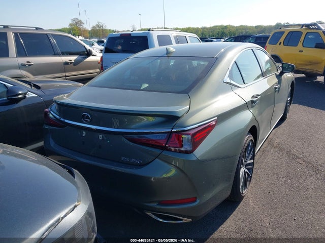 44693421 :رقم المزاد ، 58ADZ1B11SU209265 vin ، 2025 Lexus Es 350 مزاد بيع