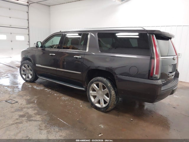 44693442 :رقم المزاد ، 1GYS4HKJ9HR294095 vin ، 2017 Cadillac Escalade Esv Luxury مزاد بيع