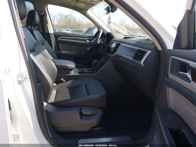 2021 Volkswagen Atlas 3.6l V6 Se W/technology მანქანა იყიდება აუქციონზე, vin: 1V2KR2CA0MC602897, აუქციონის ნომერი: 44693449