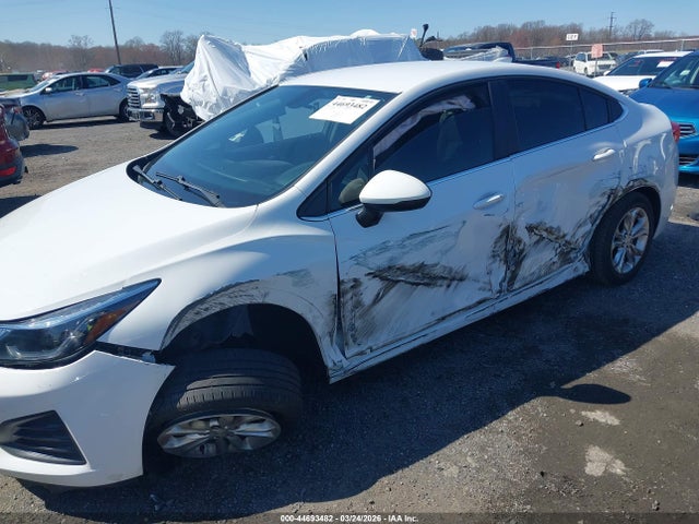 Aukcja sprzedaży 2019 Chevrolet Cruze Lt, vin: 1G1BE5SM8K7114354, numer aukcji: 44693482