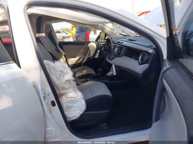2018 TOYOTA RAV4 HYBRID JTMRJREV2JD200224 Photo 4