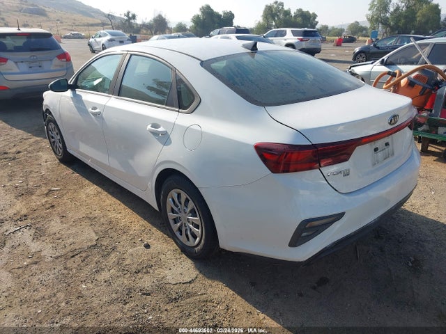 KIA FORTE FE 2019 3KPF24AD3KE014594 Image 3