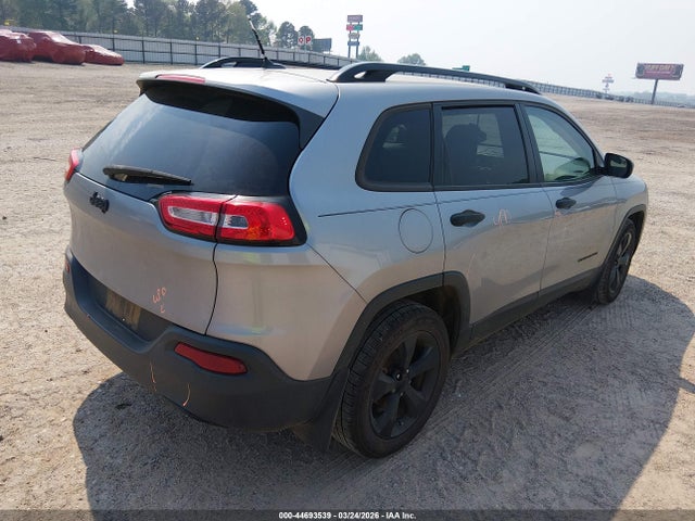 1C4PJLAB3HW549147 Jeep Cherokee Altitude Fwd