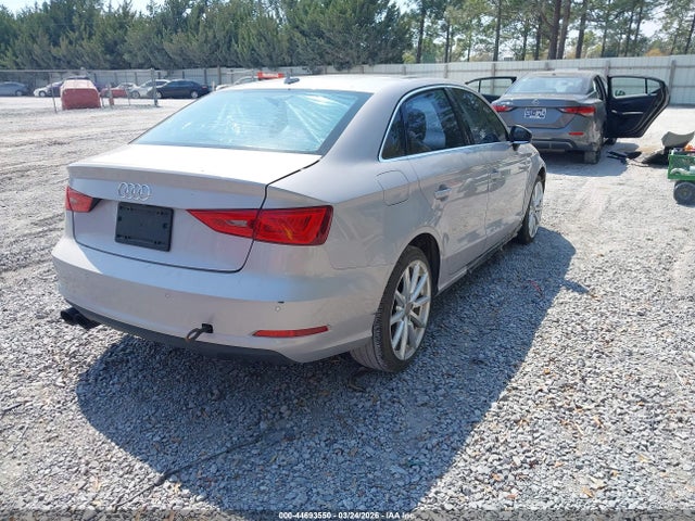 2015 AUDI A3 WAUCCGFF5F1103195 Photo 3