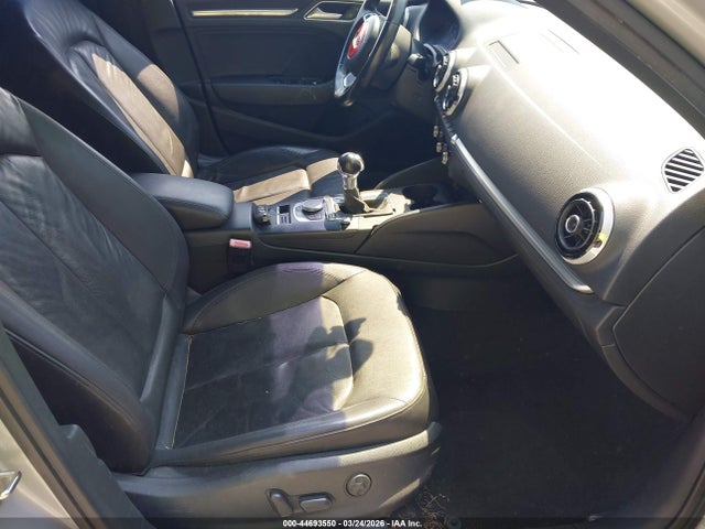 2015 AUDI A3 WAUCCGFF5F1103195 Photo 4