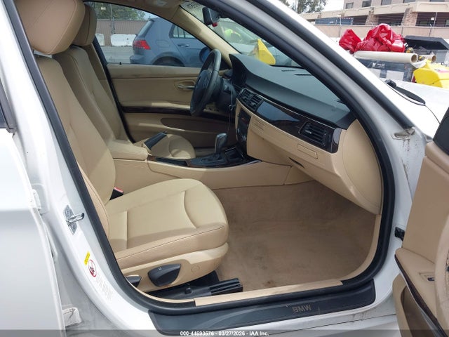 44693576 :رقم المزاد ، WBAVC53528FZ86588 vin ، 2008 Bmw 328i مزاد بيع