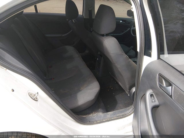44693583 :رقم المزاد ، 3VW2K7AJ0FM223354 vin ، 2015 Volkswagen Jetta 2.0l S مزاد بيع