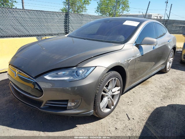 Aukcja sprzedaży 2015 Tesla Model S 60/70/85, vin: 5YJSA1E13FF113464, numer aukcji: 44693621