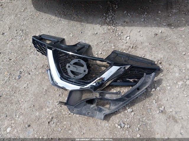 2016 Nissan Rogue S/sl/sv მანქანა იყიდება აუქციონზე, vin: 5N1AT2MVXGC796631, აუქციონის ნომერი: 44693647