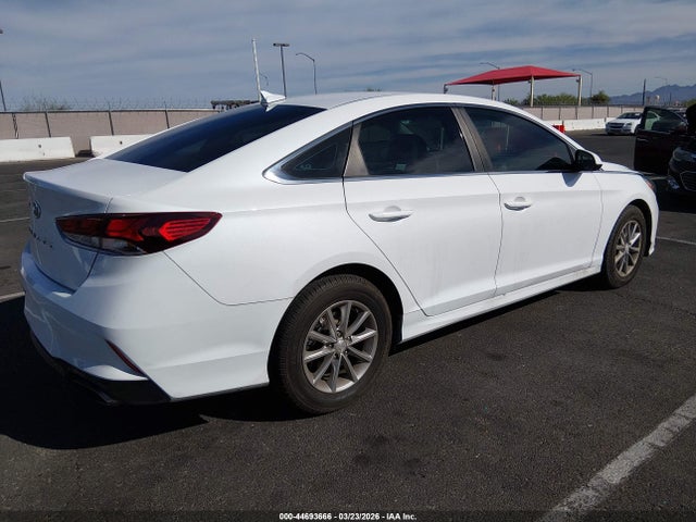 Hyundai SONATA SE 2019 5NPE24AF9KH753333 Image 4