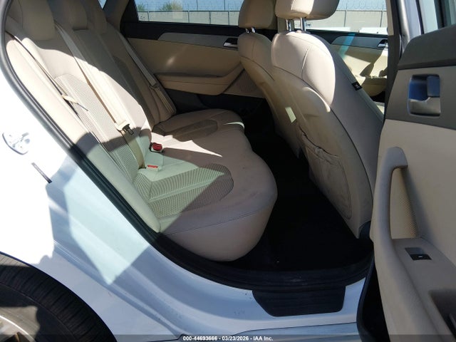 Hyundai SONATA SE 2019 5NPE24AF9KH753333 Image 8