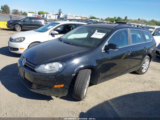 2013 Volkswagen Jetta Sportwagen 2.0l Tdi მანქანა იყიდება აუქციონზე, vin: 3VWPL7AJXDM694511, აუქციონის ნომერი: 44693678
