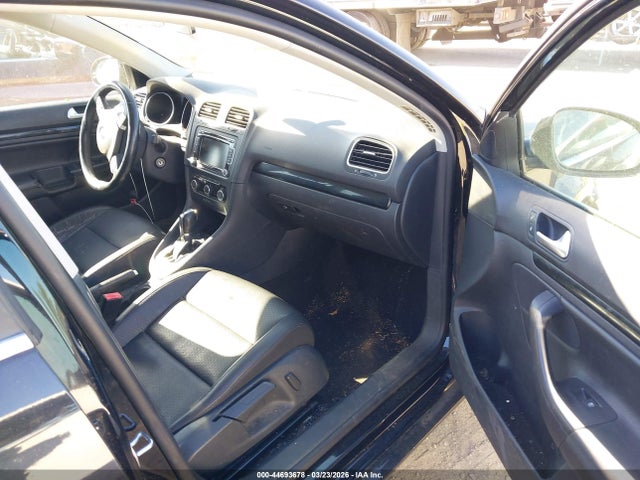2013 Volkswagen Jetta Sportwagen 2.0l Tdi მანქანა იყიდება აუქციონზე, vin: 3VWPL7AJXDM694511, აუქციონის ნომერი: 44693678