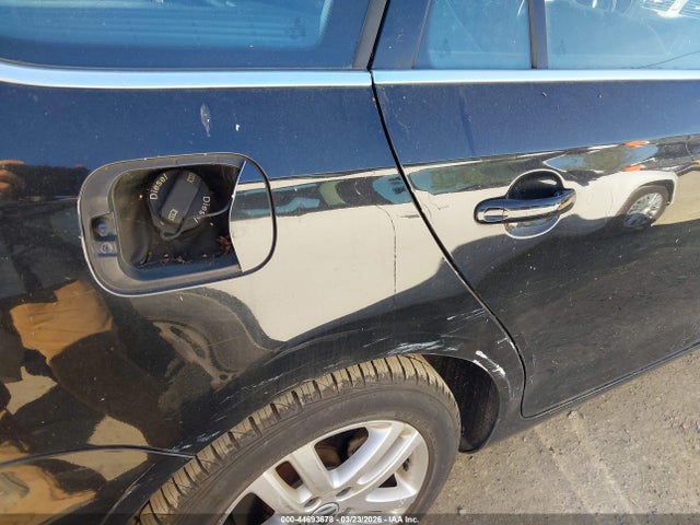 2013 Volkswagen Jetta Sportwagen 2.0l Tdi მანქანა იყიდება აუქციონზე, vin: 3VWPL7AJXDM694511, აუქციონის ნომერი: 44693678