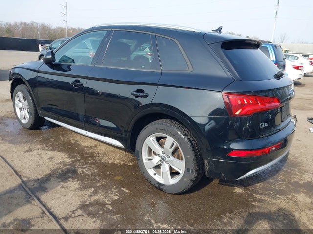 44693701 :رقم المزاد ، WA1ANAFY2J2026558 vin ، 2018 Audi Q5 مزاد بيع
