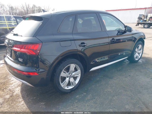 44693701 :رقم المزاد ، WA1ANAFY2J2026558 vin ، 2018 Audi Q5 مزاد بيع