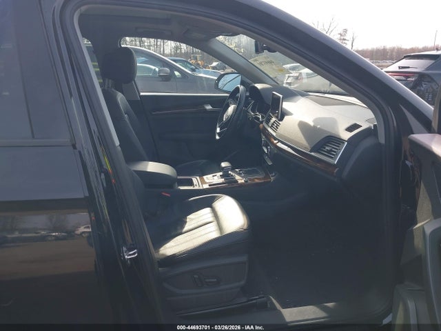 44693701 :رقم المزاد ، WA1ANAFY2J2026558 vin ، 2018 Audi Q5 مزاد بيع