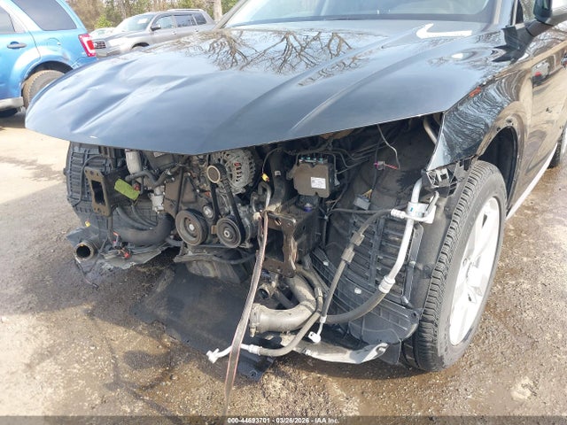 44693701 :رقم المزاد ، WA1ANAFY2J2026558 vin ، 2018 Audi Q5 مزاد بيع