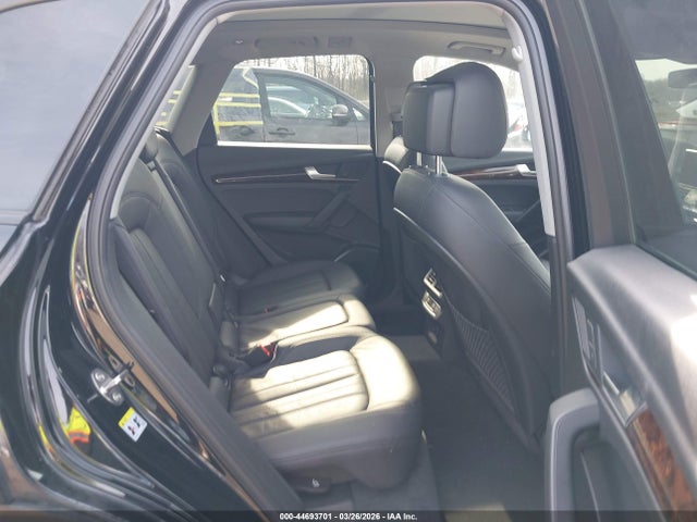 44693701 :رقم المزاد ، WA1ANAFY2J2026558 vin ، 2018 Audi Q5 مزاد بيع