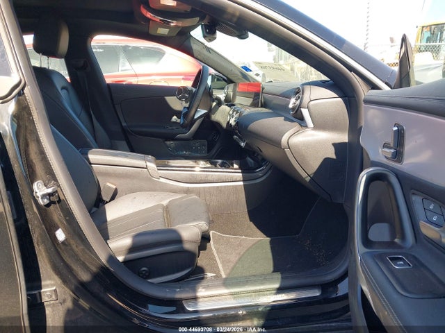 44693708 :رقم المزاد ، W1K5J4HB0SN512806 vin ، 2025 Mercedes-benz Cla 250 Coupe 4matic مزاد بيع